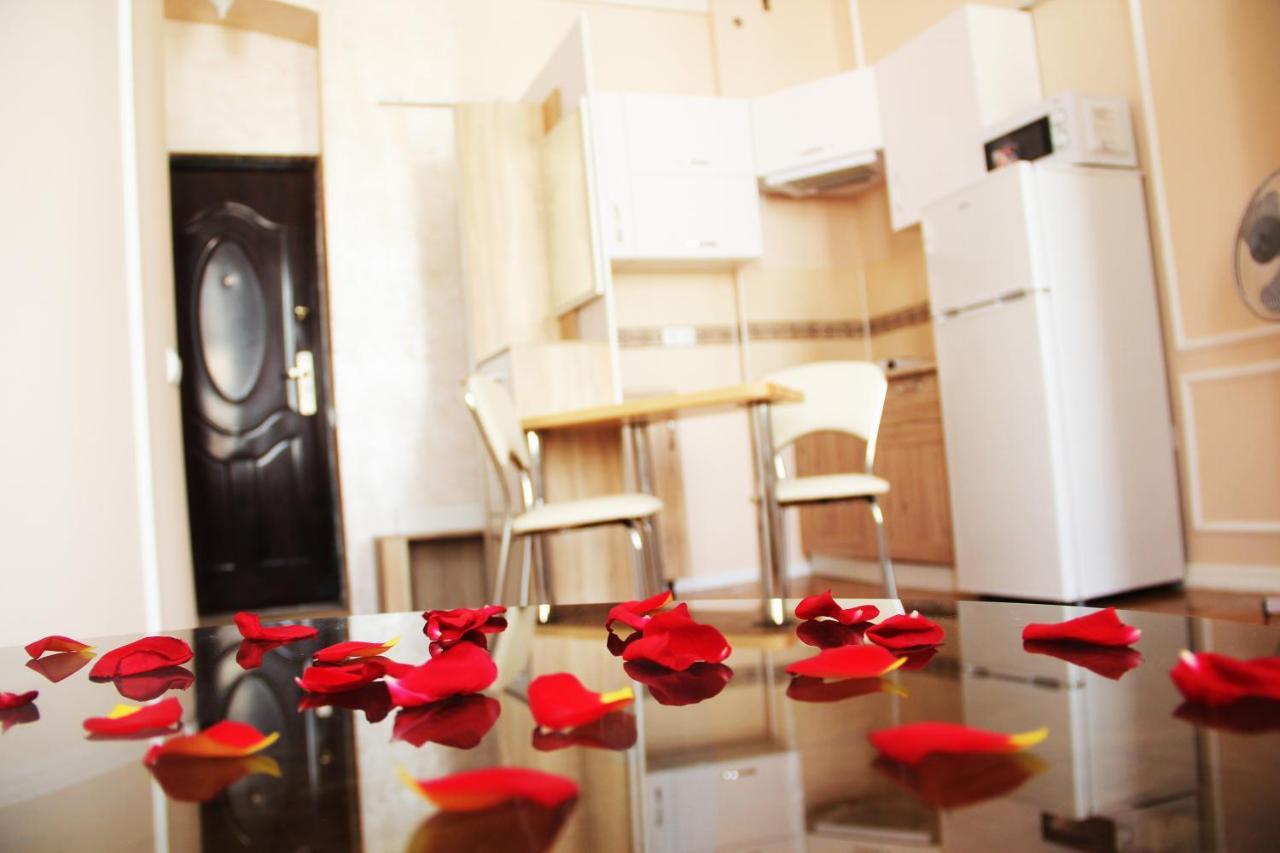 Apartment In The City Center Ivano-Frankivsk Exteriér fotografie